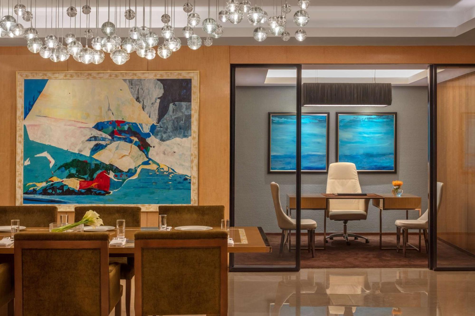 Hyatt Regency Riyadh Olaya Екстер'єр фото The interior of the office of the Prime Minister of the Republic of Cyprus