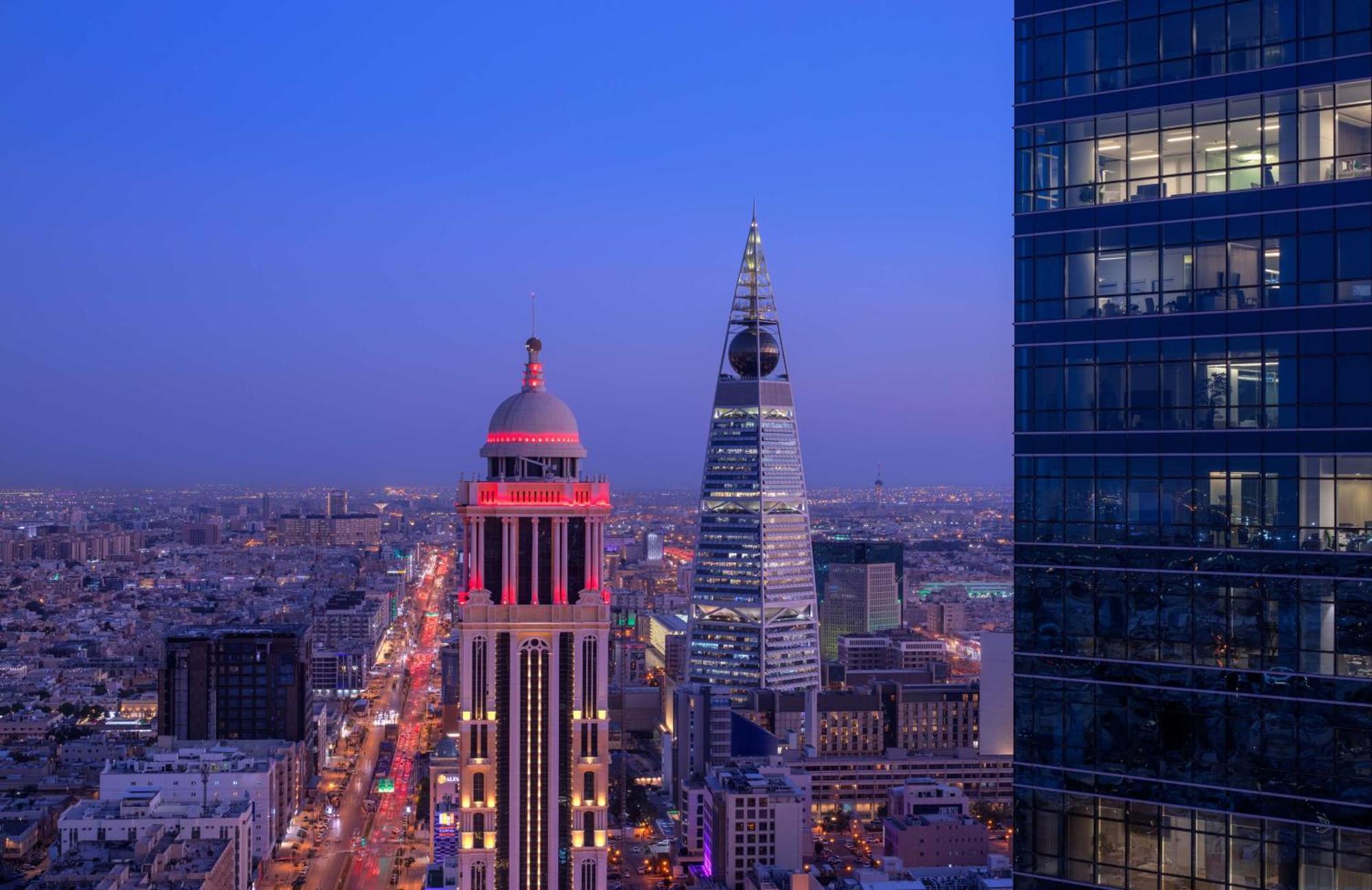 Hyatt Regency Riyadh Olaya Екстер'єр фото Riyadh skyline